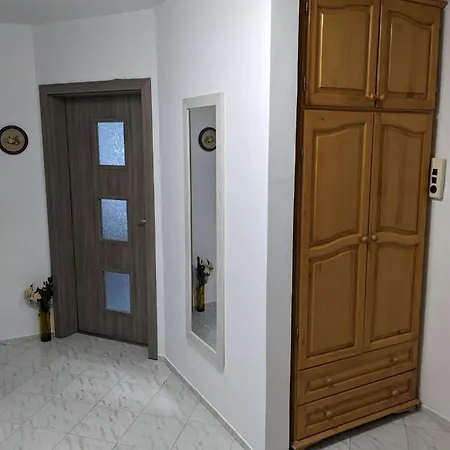 Lazur بورغاس